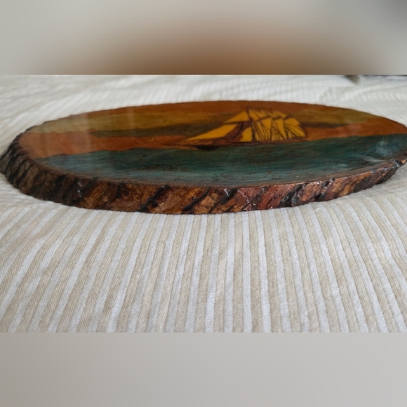 Vintage Handmade Nautical Wood Slice Etched Ship Art Wood Burning Ocean - Picture 5 of 10